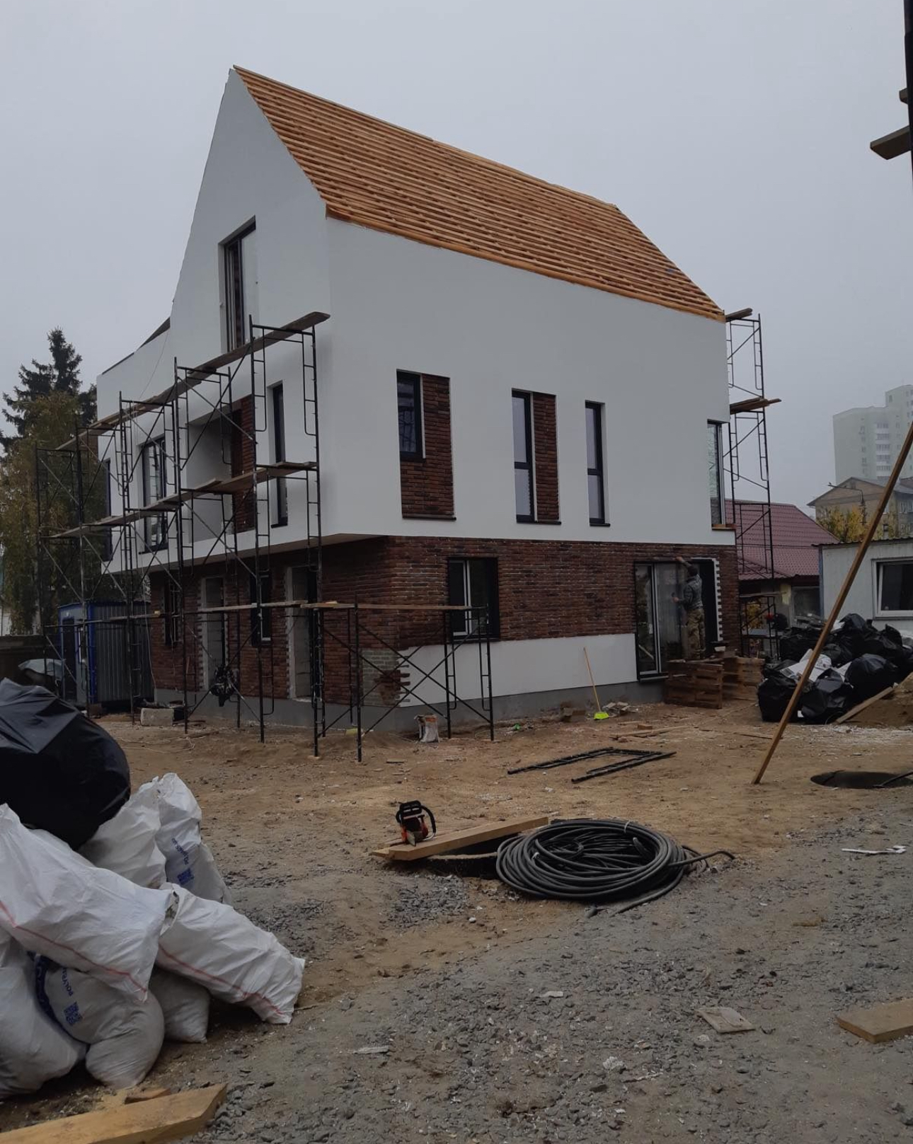 Кровля и мансарда под ключ